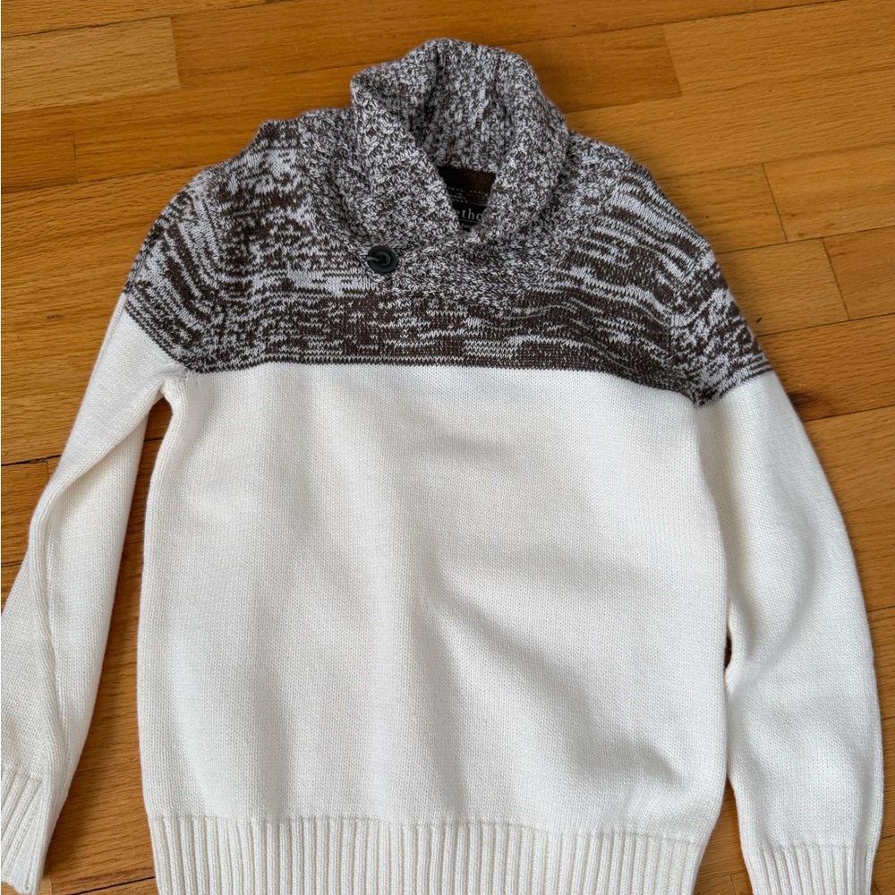 Method sweater boys 5White and Brown Sweater